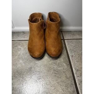 Kids Cat and Jack Brown Suede Zip Ankle Boots Size 6 Toddler
